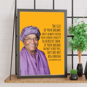 Puede incluir: Una cita motivacional de Ellen Johnson Sirleaf sobre un fondo amarillo con un retrato de ella con un turbante y un vestido morados. La cita dice: "El tamaño de tus sueños siempre debe exceder tu capacidad actual para lograrlos. Si tus sueños no te asustan, no son lo suficientemente grandes."