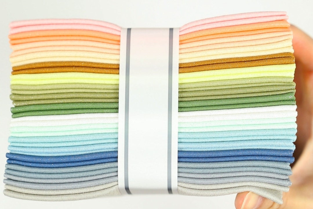 Kona Sheen Pastels Fat Quarter Bundle by Robert Kaufman 17 Piece
