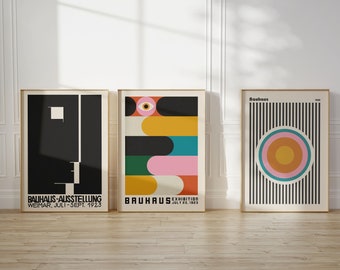 Bauhaus 3er Set Drucke, Bunte Ausstellungsposter, Modernes geometrisches Galerie Wandset, trendiges Wanddekor Digitaler Download
