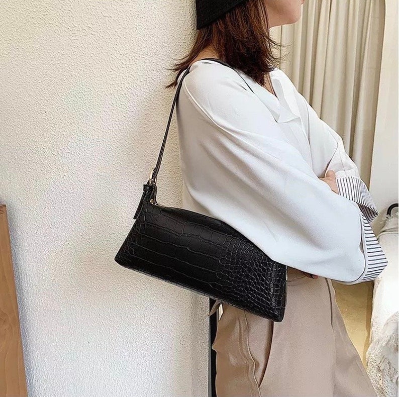 Stone Pattern Baguette Handbag/ Womens Croc Bags /Crossbody Bags/ Baguette Bag / Croc Messenger Bag /Womens Fall Bags/ Shoulder Croc Bags