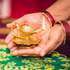Lotus Brass Finish Diya, Indian Handcrafted Brass Diya, Diwali Diya, Diwali Gift, Diya Lamp, Deewali Decor, Oil Lamp, Pooja Deepak, Oil Dia