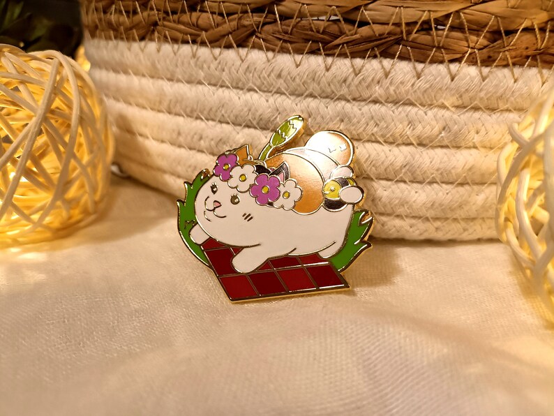 Final Fantasy XIV Fat Cat Enamel Pin zdjęcie 2