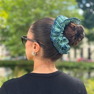 Oversized, green & white gingham scrunchie with blue stitching. Jumbo size. Big hair tie. Check scrunchie. Beautiful summer accessory. XL