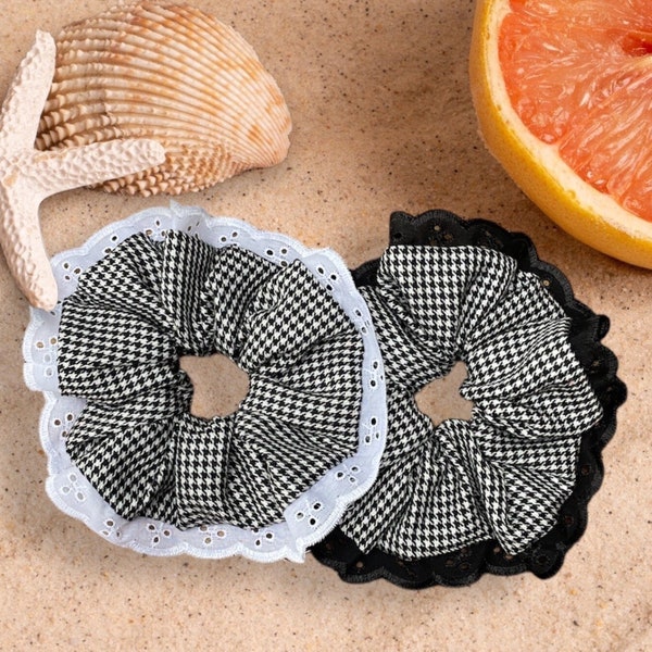 XL, Jumbo size black and white dogtooth scrunchie. Oversized scrunchie trimmed with embroidery anglaise.