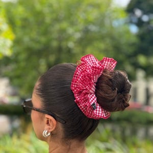 Oversized, red & white gingham scrunchie. Jumbo size. Big hair tie. Check scrunchie. Beautiful summer accessory. XL
