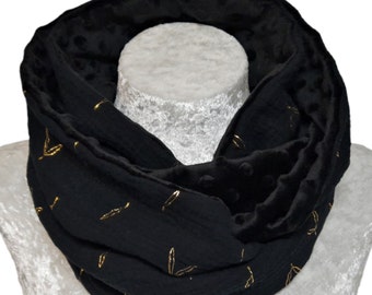 Snood femme ,double tour de cou double gaze noir Feuilles dorés, cache cou polaire Minky