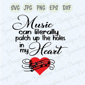 Puede incluir: Diseño gráfico en negro y rojo con un corazón rojo y notas musicales. El texto dice "La música literalmente puede reparar los agujeros en mi corazón."