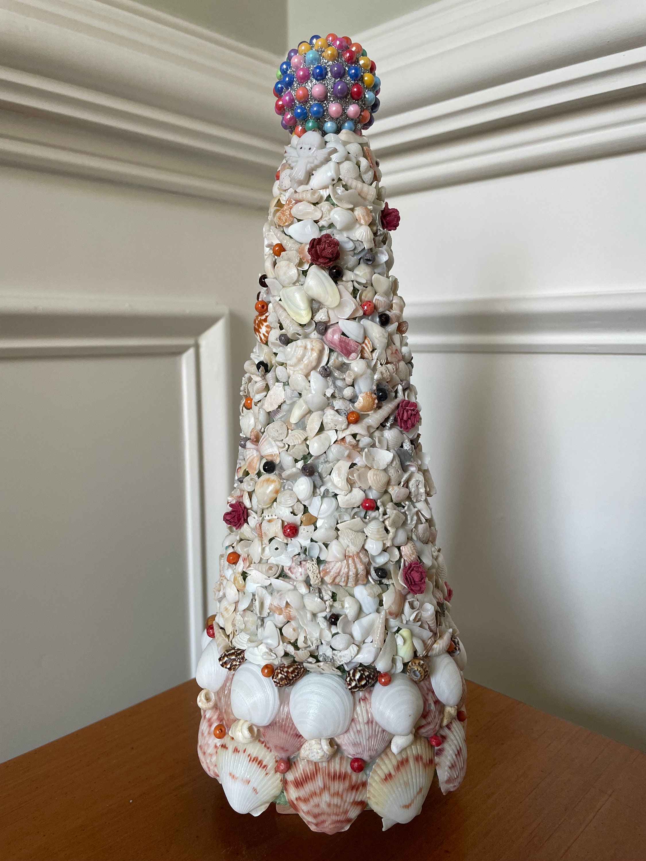 Coastal Seashell Christmas Tree 