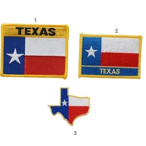 Peut inclure: Trois patchs brodés représentant le drapeau du Texas. Le premier patch comporte le mot "TEXAS" en lettres noires au-dessus du drapeau. Le deuxième patch comporte le mot "TEXAS" en lettres blanches en dessous du drapeau. Le troisième patch a la forme de l'État du Texas et représente le drapeau du Texas.