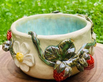 Hand-sculpted Ceramic Strawberry Altar Bowl – Cottagecore Garden Decor