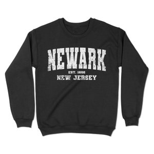 Newark, New Jersey Sweatshirt. Newark, NJ Vintage Unisex Crewneck Sweatshirt. YC