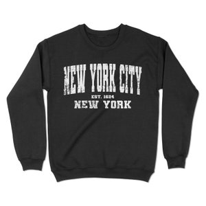 New York City, New York Sweatshirt. New York City, NY Vintage Unisex Crewneck Sweatshirt. YC