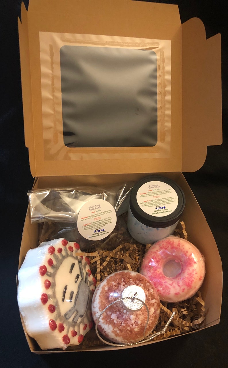Monthly Bath Bomb Subscription Box / Custom Bath Bomb | Etsy