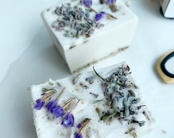 Fresh Lavender/Lavande/Made to order/soap/Goat’s Milk Soap with raw honey soap bar