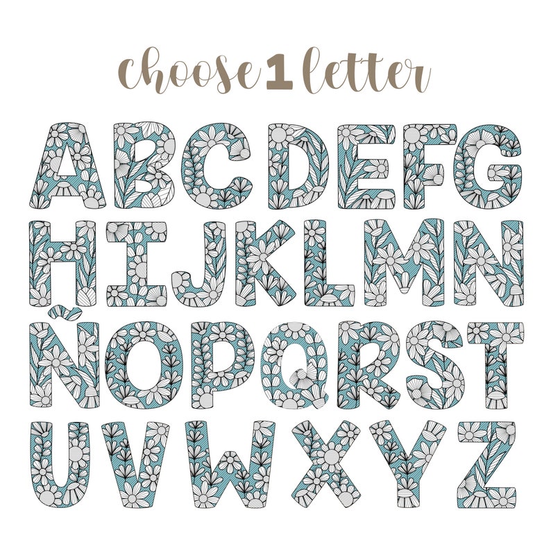 We show you the design of all the letters in our floral alphabet so you can choose yours. They are all the same height and are decorated with flowers and leaves inside. In addition, the lines indicate the direction of the stitches.