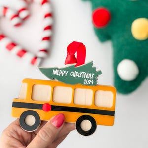School Bus Christmas Ornament / Bus Driver Christmas Ornaments / Christmas Gifts for School Bus Drivers