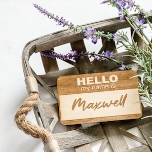 Hello My Name Is Wooden Sign / Birth Announcement / Baby Name Announcement / Newborn Photo Prop