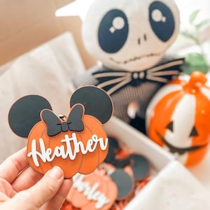 Pumpkin Mouse Name Tags / Halloween Basket Tags / Mouse Ears Name Tag / Wooden Name Tags / Wooden Gift Labels / Halloween Gifts