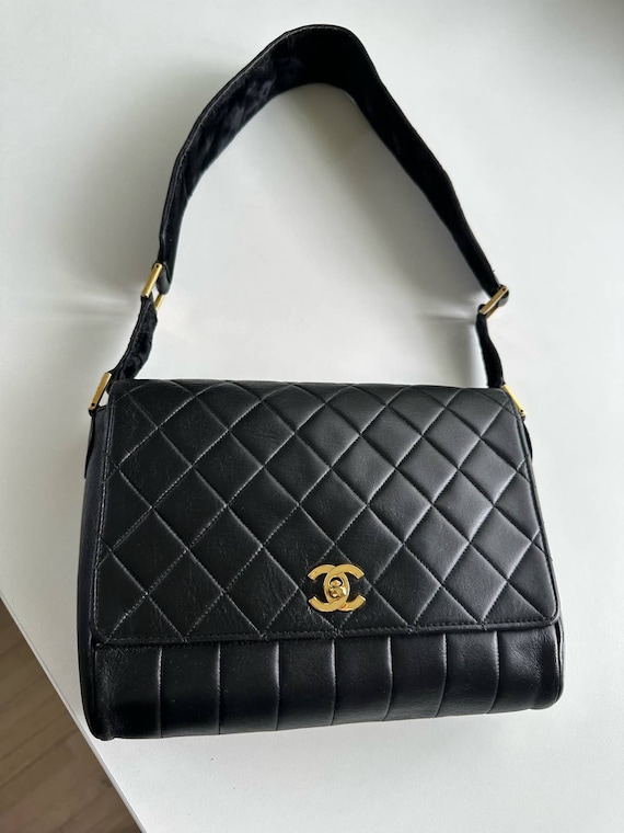 Chanel Rare Vintage 90s Lambskin Classic Flap Bag - image 2