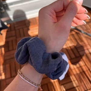 Musselin Scrunchie BIG oder Slim in 34 Farben, Stoffhaargummi, oversized Haargummi, Haarschmuck, Stoffhaargummi, JGA Party Bild 9