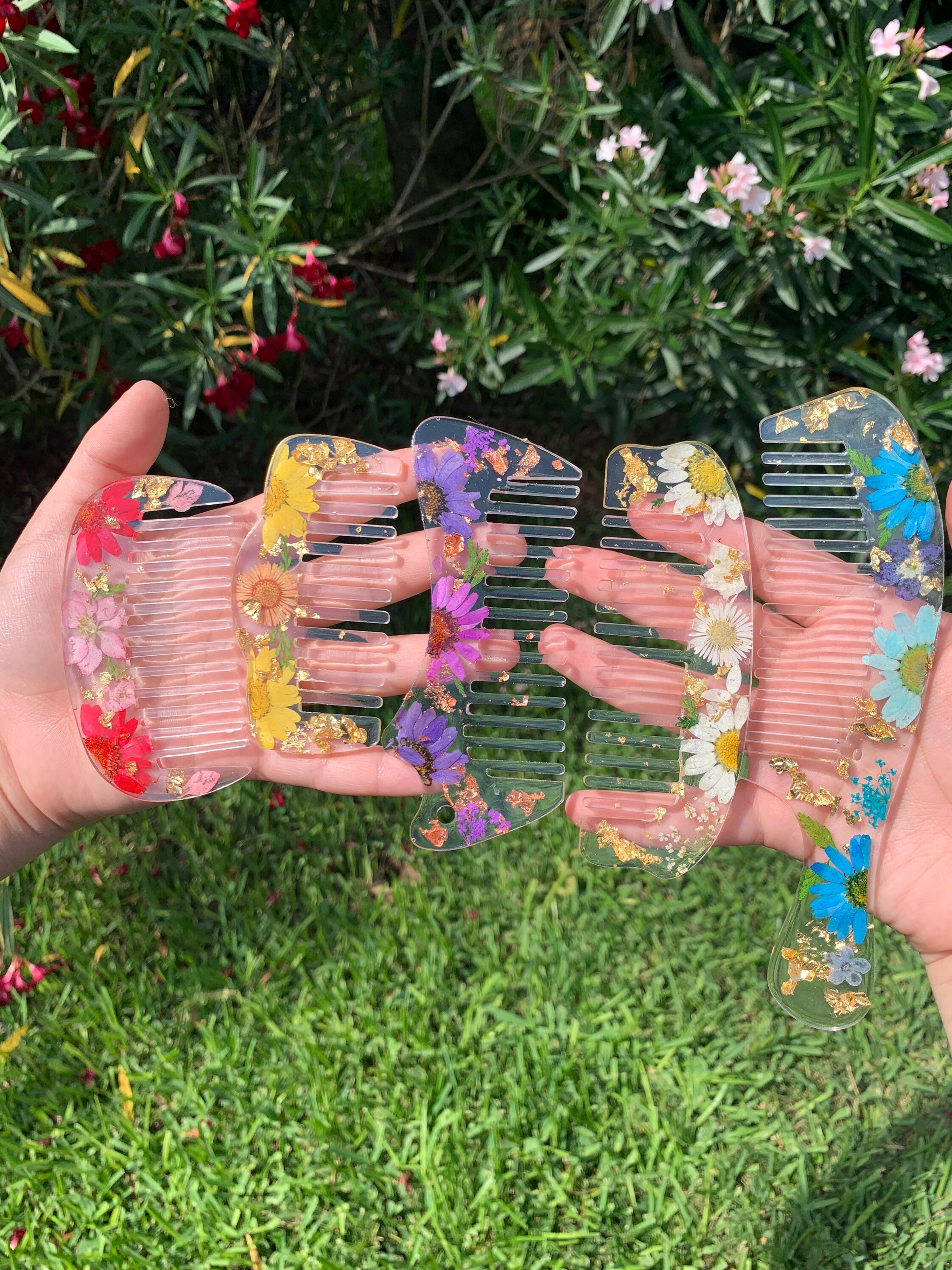 Custom flower Comb | Made of Resin | Handmade | Resin Art | Colorful …
