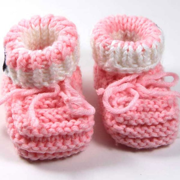 Instructions: Knit knitted pink baby booties