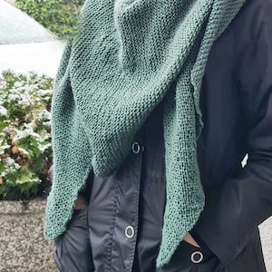 How to Knit Large Triangle Shawl - Pattern | PDF-Download | ENGLISCH, GERMAN