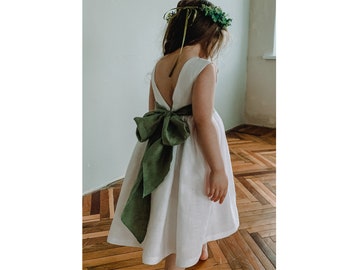 Vestido de niña de flores blancas, vestido de ocasión para niños pequeños, vestido de niña de flores boho, vestido de lino para niños pequeños, ropa de lino para niñas