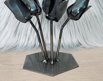 Kit de azafrán de metal para hacer uno mismo // Azafrán de metal // Kit de soldadura para hacer uno mismo // Vástago y soporte incluidos // Arte de metal para hacer uno mismo