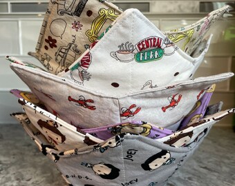 TV Microwave Bowls Cozy, Movie prints soup Bowl Hot pads, Ice Cream bowl Cozy, Soup Bowl Cozy, fun gift, Pot holder, hot pads, kitchen house