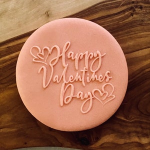 Happy Valentine’s Day Outbosser Stamp. Valentines Day Cookie Stamp. Fondant Icing Cupcake Decorating. Embossed Cookie Stamp