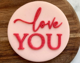 Timbre Debosser Je t'aime pour la Saint-Valentin. Timbre à biscuits de la Saint-Valentin. Décoration de cupcakes avec glaçage fondant
