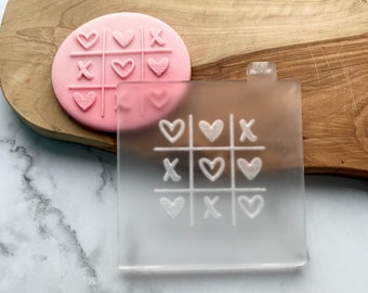 Tic Tac Toe Valentine’s Day Debosser Stamp. Fondant Icing Cupcake Decorating