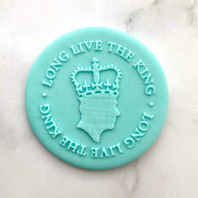 CosyBloomShapeNStamp Long Live The King Cookie Embosser Stamp | etsy.com