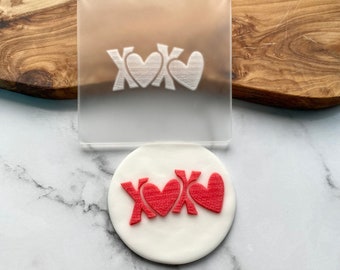 XoXo Valentijnsdag debosser-stempel. Valentijnsdag Koekjesstempel. Fondant glazuur Cupcake versieren