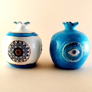 Table ornament with evil eye Pomegranate with evil eye Greek evil eye amulet for home Unique decoration gift Ceramic art Evil eye talisman
