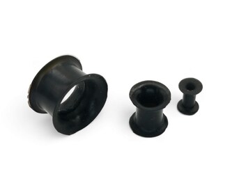 Black silicon ear tunnel for 6mm to 20mm stretched lobe. Sold singly, not as a pair.