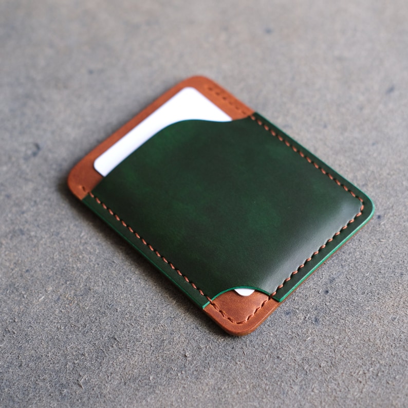 The Tinclad Wallet pattern pdf, wallet pdf template, leather wallet pattern, cardholder pdf pattern, compact wallet pattern, card holder pdf, free wallet pattern, leather bag pattern, tote bag pattern, DS Leather Goods, slim wallet PDF, DIY wallet