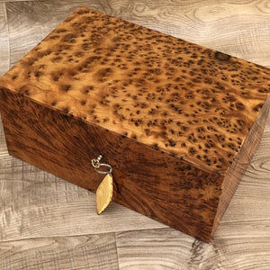 XXL Special Handmade Thuya Wood Box, Lockable Wood Jewelry box, Two Level of Storage Thuya Burl Box, Wooden Keepsake Box