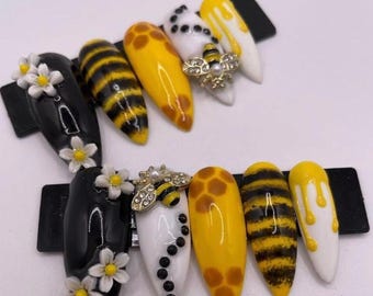 Bumblebee design press on nails