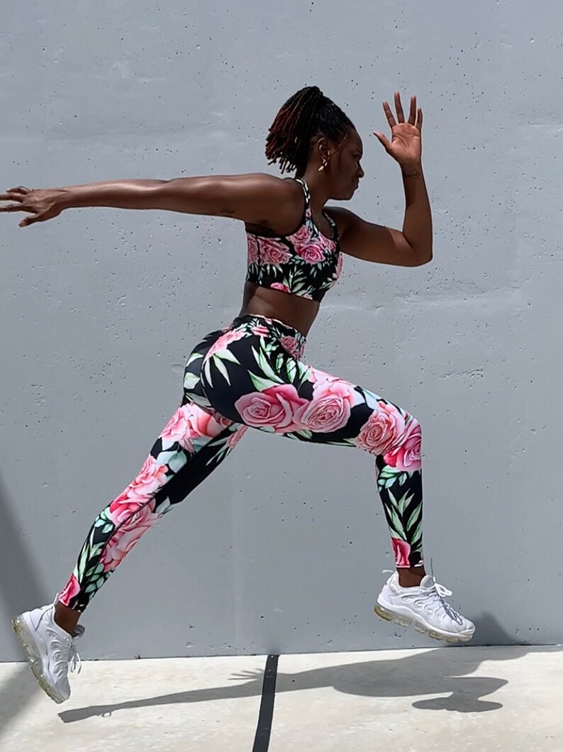 Women/'s Top Activewear Yoga Gym Rose Sports Bra