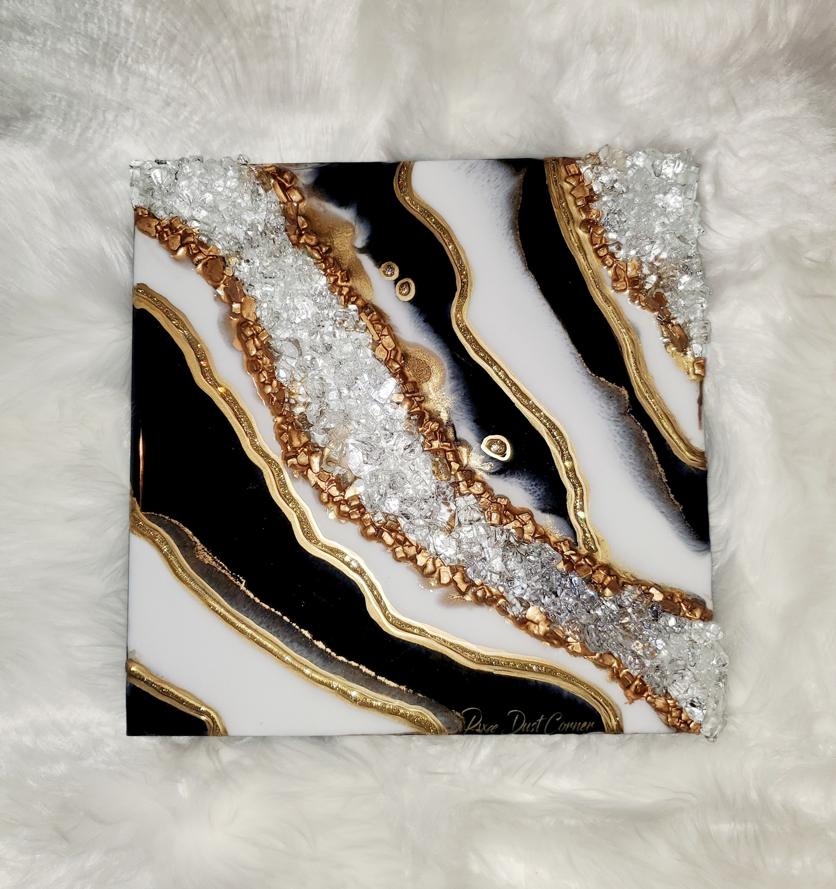 Resin Geode Art, Luxury Black, White and Gold Geode Wall Art, 3D Geode