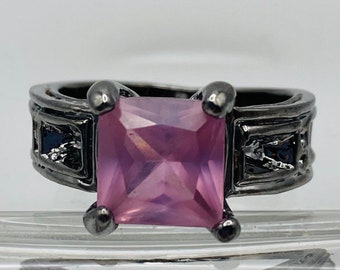 Size 6 Gunmetal Ring - Pink Crystal Ring
