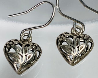 【VINTAGE HOLLYWOOD】Silver Triple Baguette Heart Earrings Vintage Heart-Shaped Earrings Sterling Silver Earrings