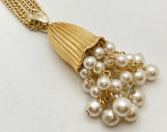 Pearly Tassel Pendant