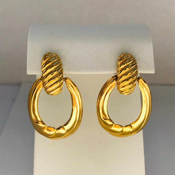 Oval Doorknocker Earrings - Shiny Gold Tone Earri… - image 2