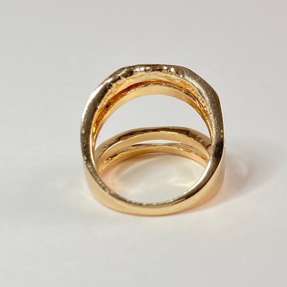 Size 6.5 Gold Tone Split Statement Ring - image 9
