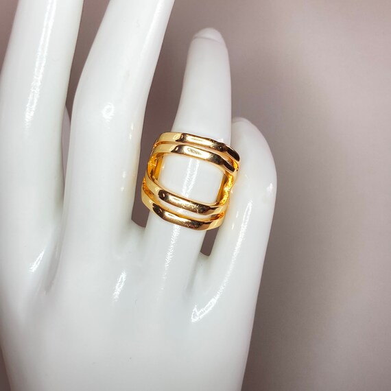 Size 6.5 Gold Tone Split Statement Ring - image 6