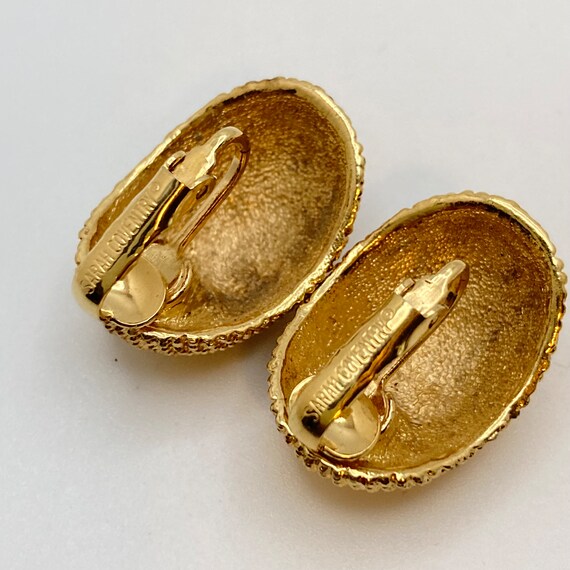 1960s SARAH COVENTRY GoldensTextured Earrings - c… - image 8