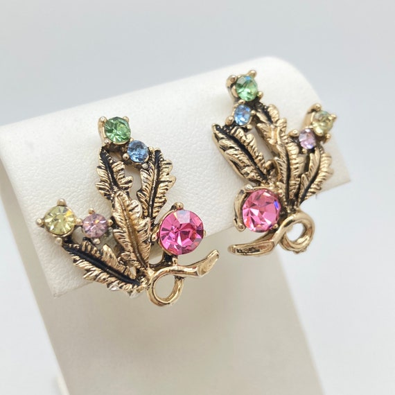 1950s KARU ARKE Multicolor Rhinestone Leaf Earrings Gem